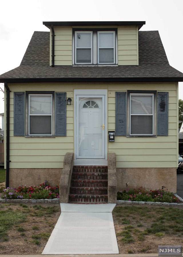 27 Williams Avenue - Photo 1