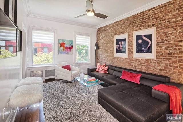 908 Garden Street - Photo 1