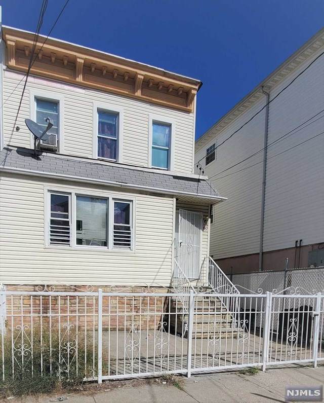 60 Atlantic Street - Photo 1