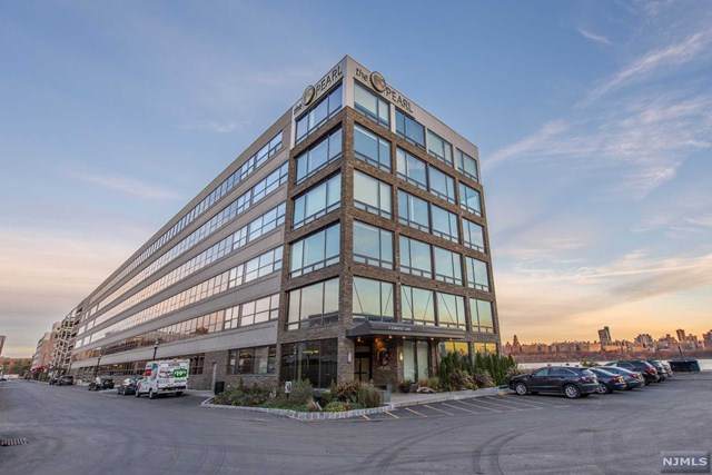 9 Somerset Lane - Photo 1