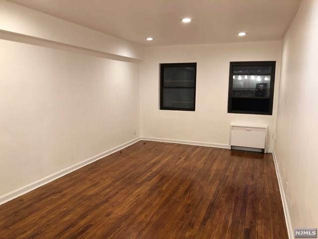 3071 Edwin Avenue - Photo 1