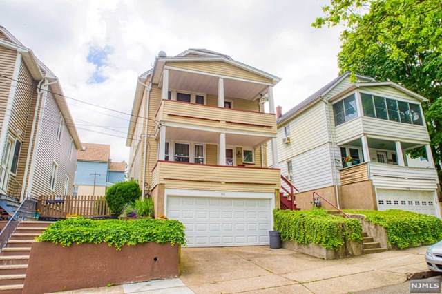 146 Westervelt Avenue - Photo 1