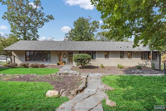 1 Glen Rock Road - Photo 1