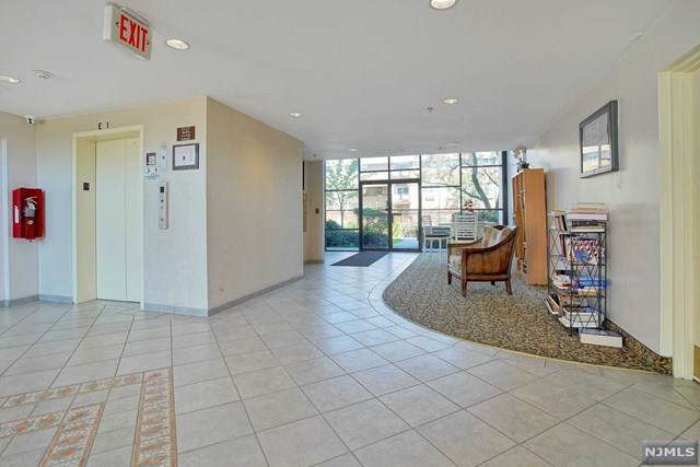 1111 River Road - Photo 1