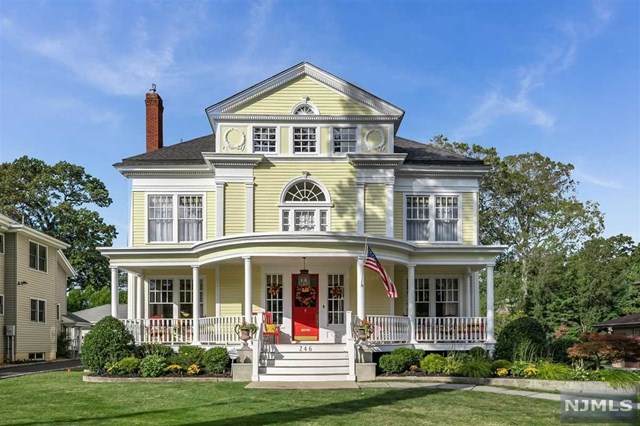 246 Grant Avenue - Photo 1