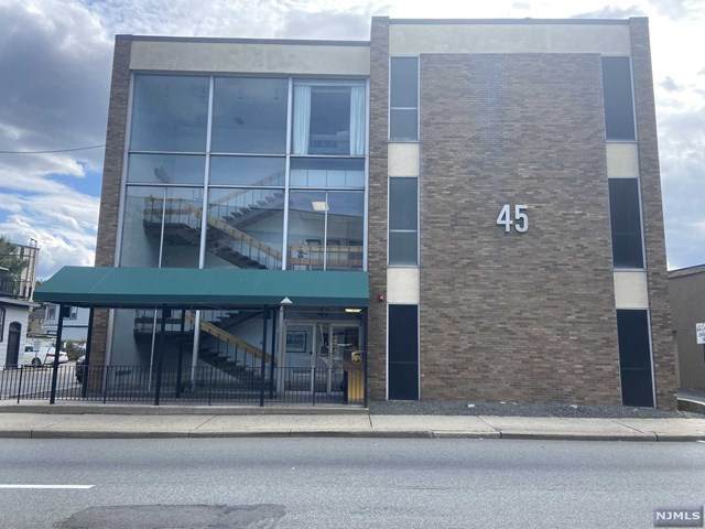 45 Essex Street - Photo 1