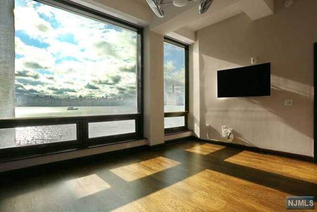 9 Somerset Lane - Photo 1
