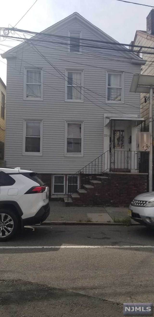 224 Walnut Street - Photo 1