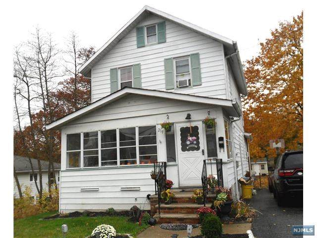 219 Stevens Avenue - Photo 1