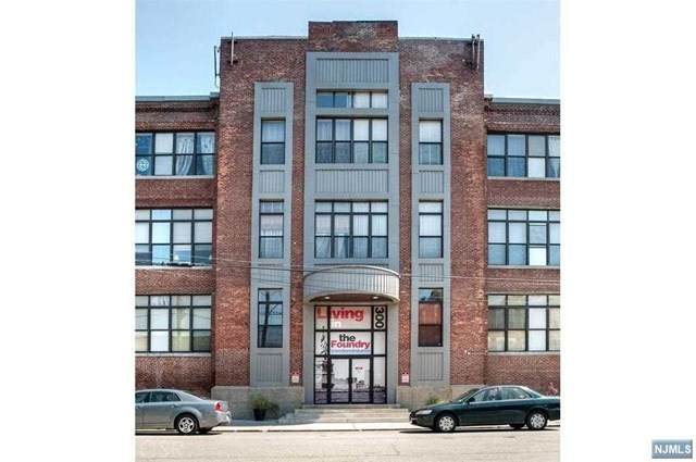 300 Communipaw Avenue - Photo 1