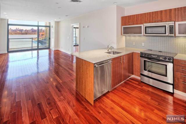 8125 River Road - Photo 1