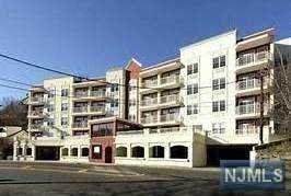 1100 River Road - Photo 1