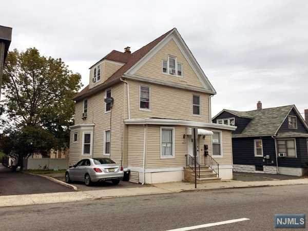 1627 Anderson Avenue - Photo 1