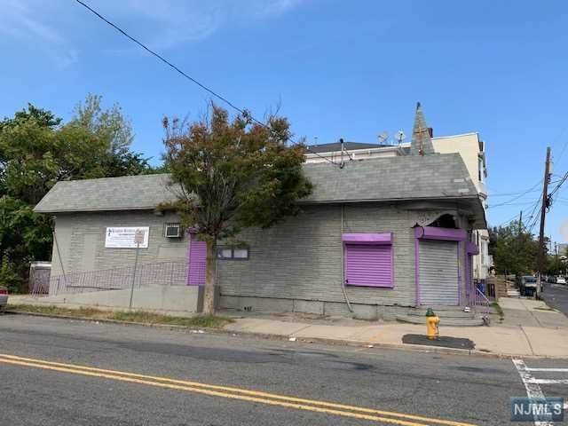 317 6th Street - Photo 1