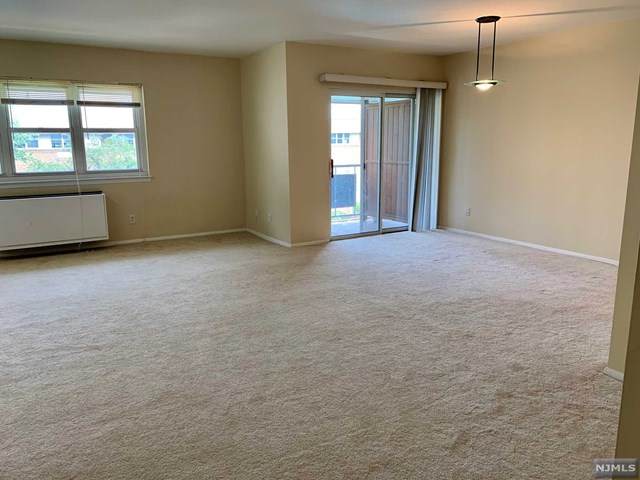 1111 River Road - Photo 1