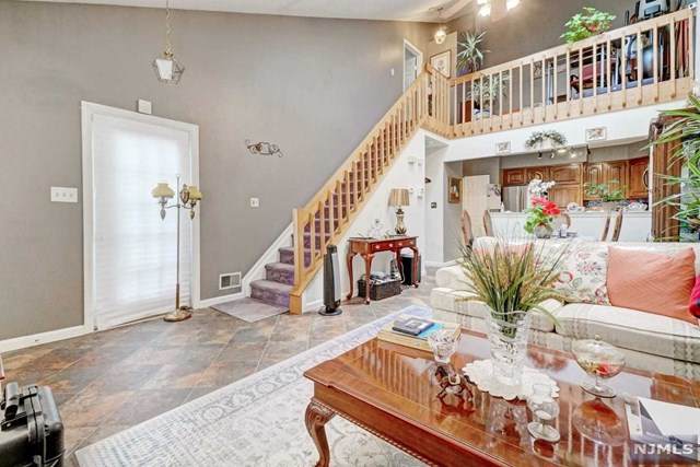 322 Greenbriar Drive - Photo 1