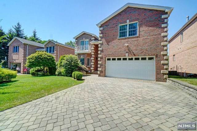 28 Van Nostrand Avenue - Photo 1