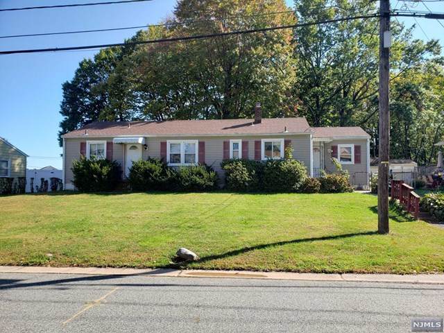 55-57 Fournier Crescent - Photo 1