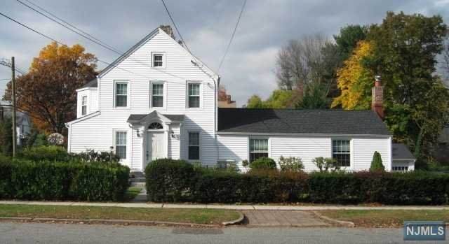 81 Magnolia Avenue - Photo 1