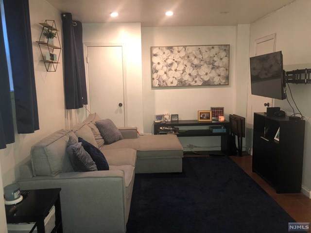 232 Columbus Drive - Photo 1