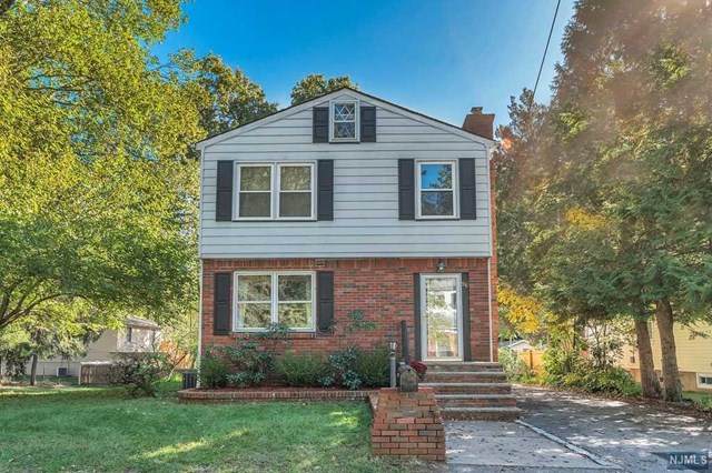 96 Voit Avenue - Photo 1