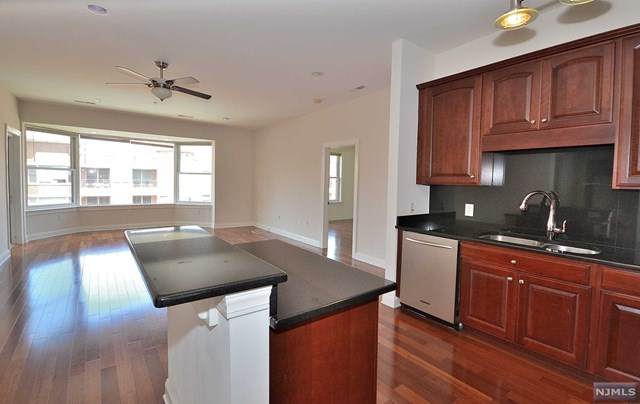 22 Ave At Port Imperial - Photo 1