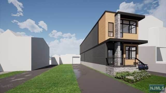 586 12th Street - Photo 1