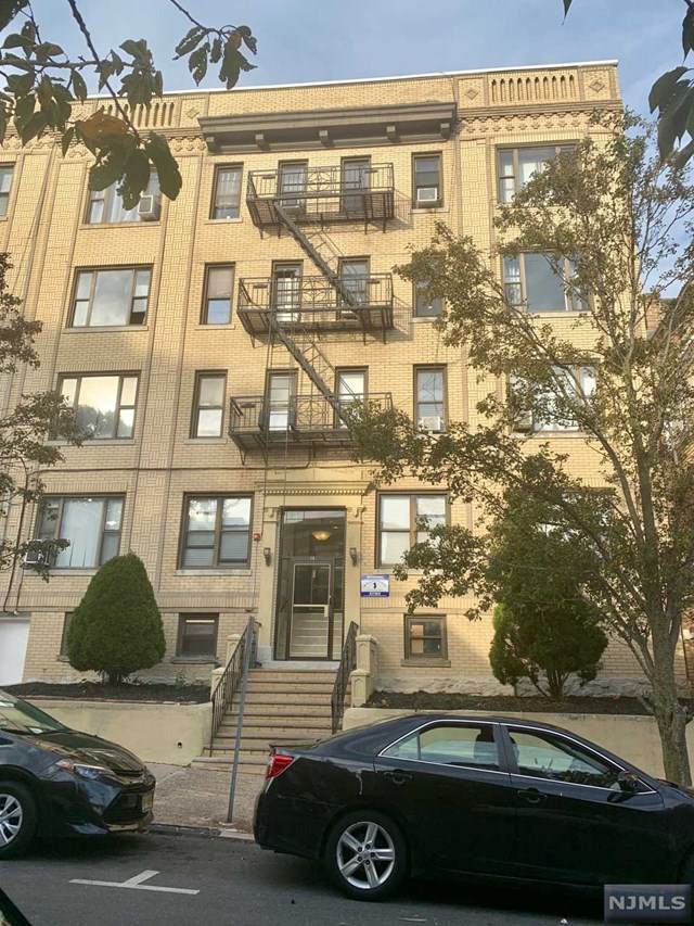 14 65th Street - Photo 1