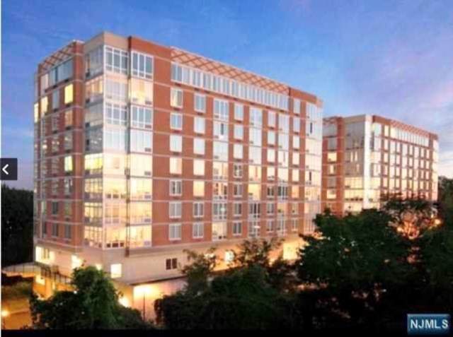 800 12th Street - Photo 1