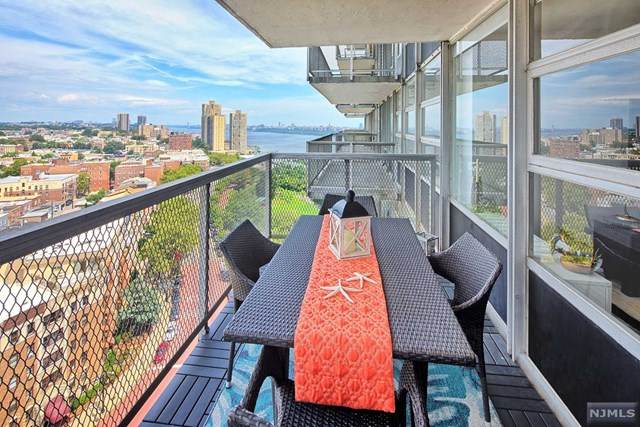 6050 Kennedy Boulevard - Photo 1