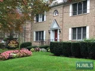 400 Ridgewood Avenue - Photo 1