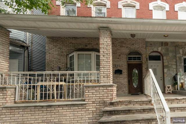 281 6th Street - Photo 1