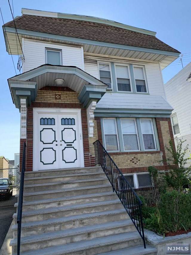 733 18th Avenue - Photo 1