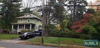 36 Kinderkamack Road - Photo 1