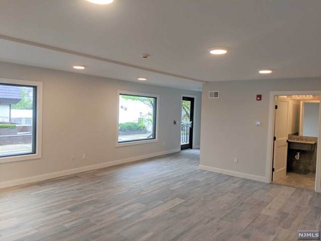 105 Locust Avenue - Photo 1
