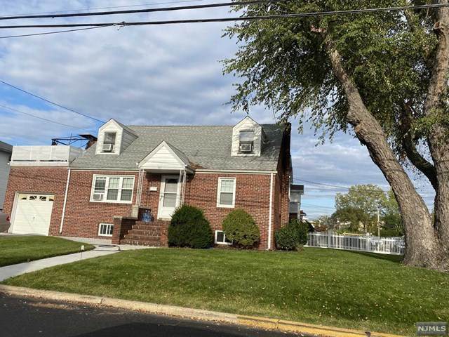 265 Martha Avenue - Photo 1
