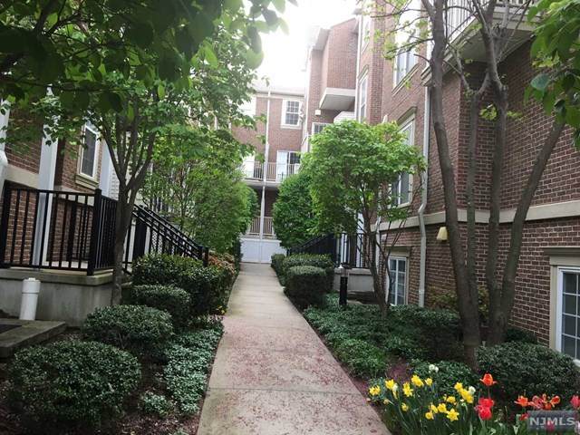 200 Dey Street - Photo 1