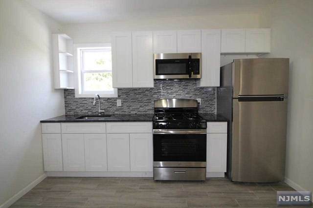 55 Whittlesey Avenue - Photo 1