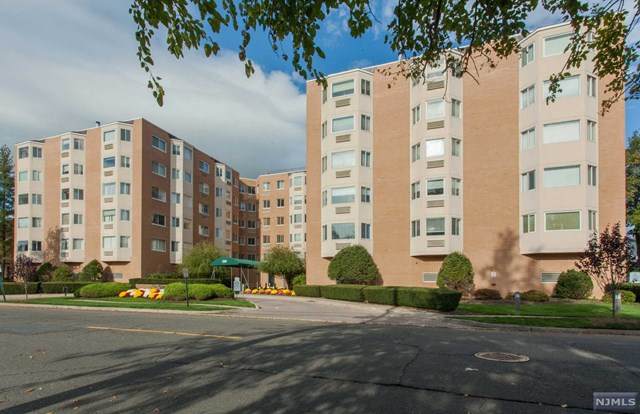 290 Anderson Street - Photo 1