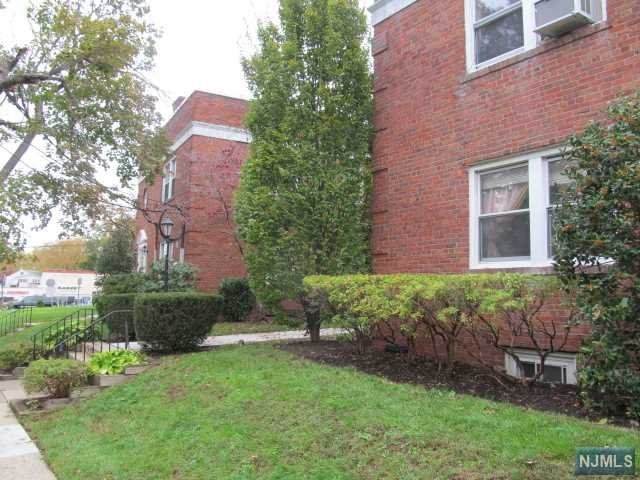 735 Elm Avenue - Photo 1