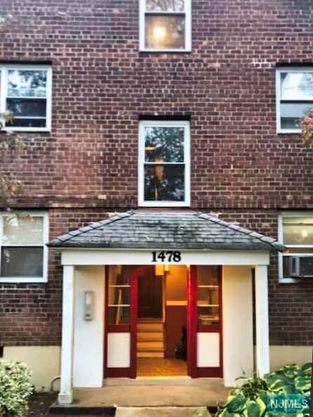 1478 Terrace Circle - Photo 1