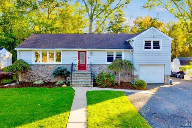 684 Spring Avenue - Photo 1