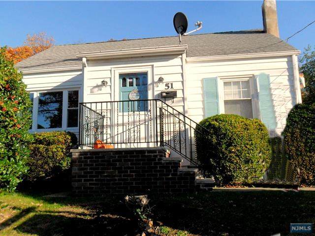 112 Rockland Avenue - Photo 1