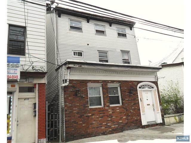 408 Totowa Avenue - Photo 1