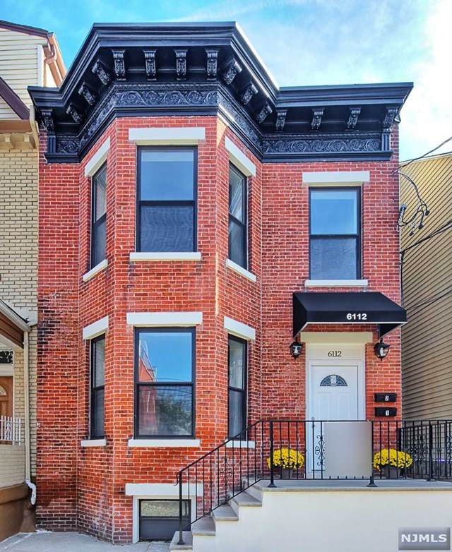 6112 Monroe Place - Photo 1