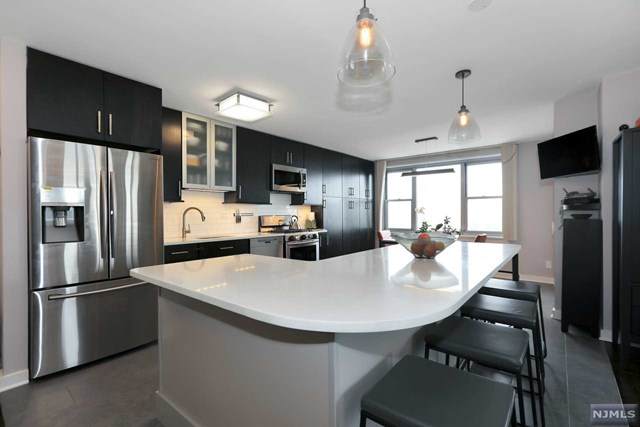 2100 Linwood Avenue - Photo 1