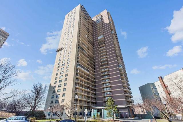 6040 Boulevard East - Photo 1
