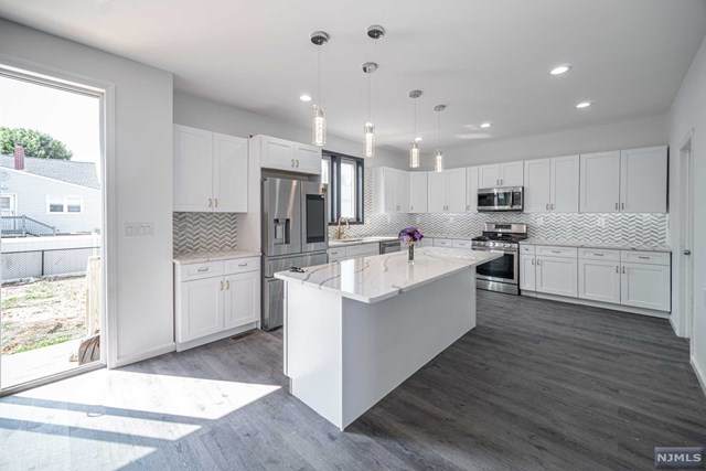 41 Long Hill Drive - Photo 1