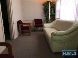 172-182 Franklin Avenue - Photo 1