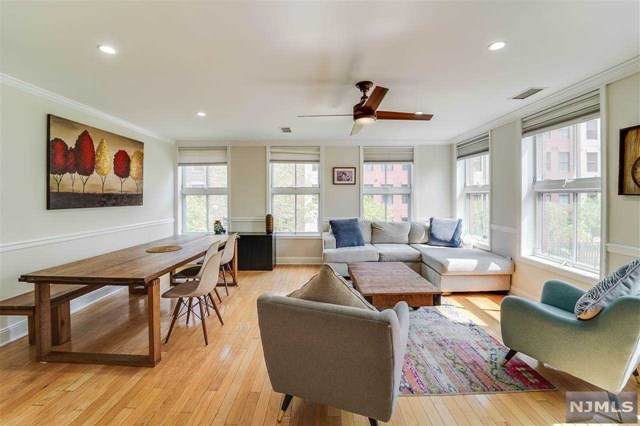 825 Adams Street - Photo 1